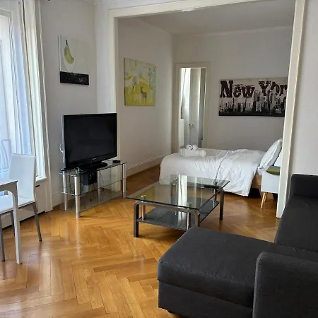 Daire 6 Minutes Walking From Railway Station